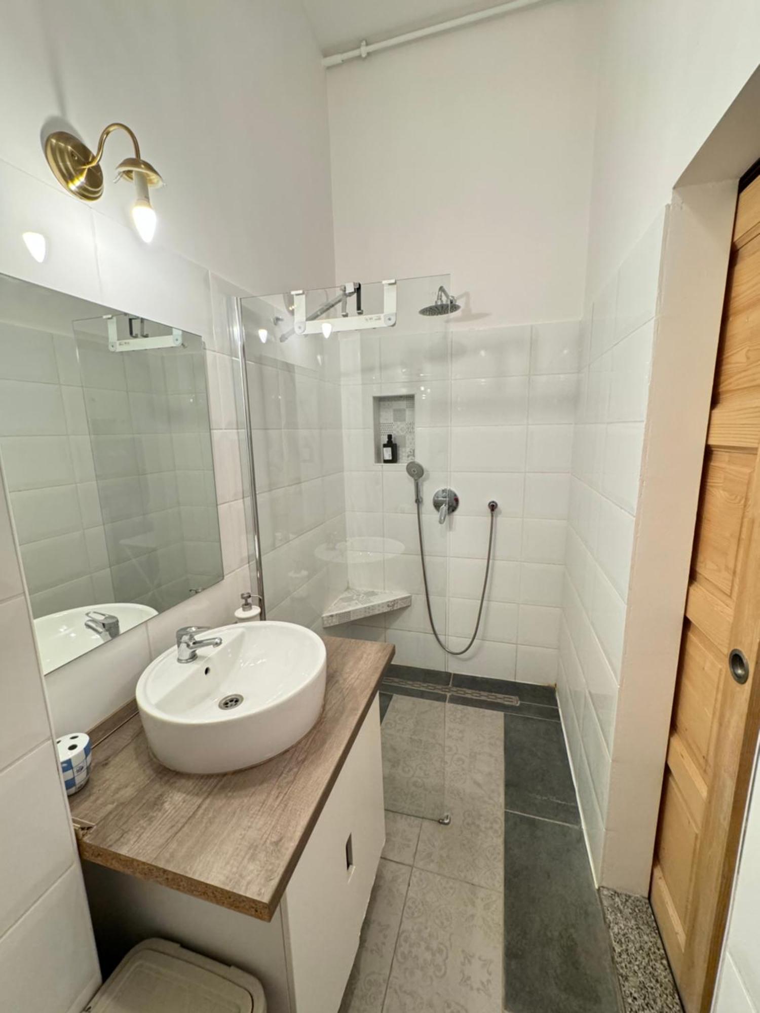 Enjoy And Relax Apartment Budapest Exterior photo